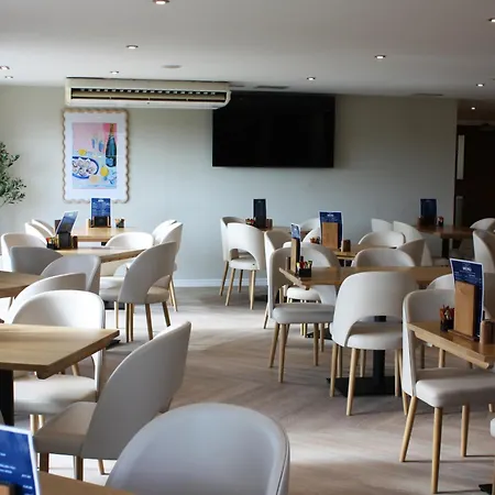Stoneleigh Park Lodge-3