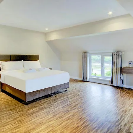 The Gissons Hotel - Exeter Airport & M5-2