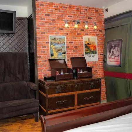 Oyo The Townhouse-2