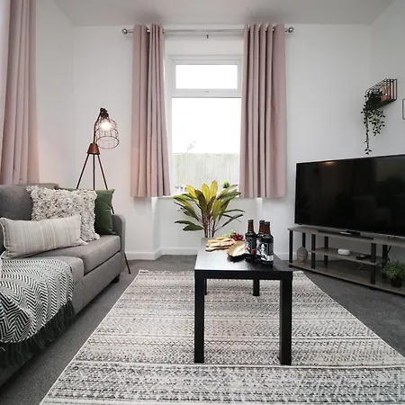 Kingsway House By Ty Sa - Spacious 4Bed In Newport-2