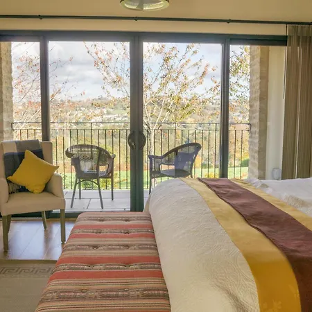 Vineyard Barn Room-2