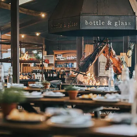 The Bottle & Glass Inn - Book All 3 Rooms-3