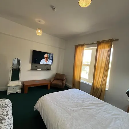 Eva Lodges-2