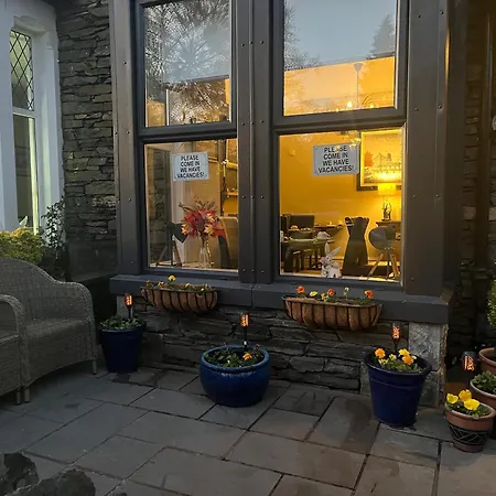 Autumn Leaves Guest House-3