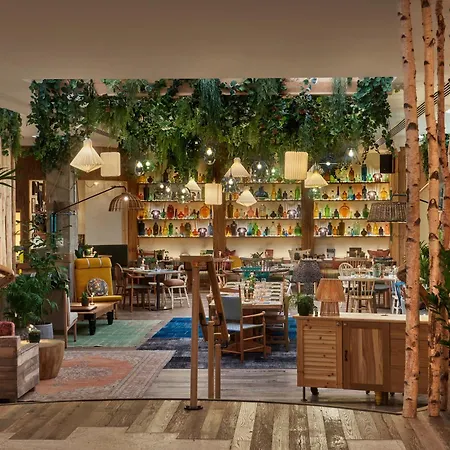 Treehouse Hotel Manchester-2