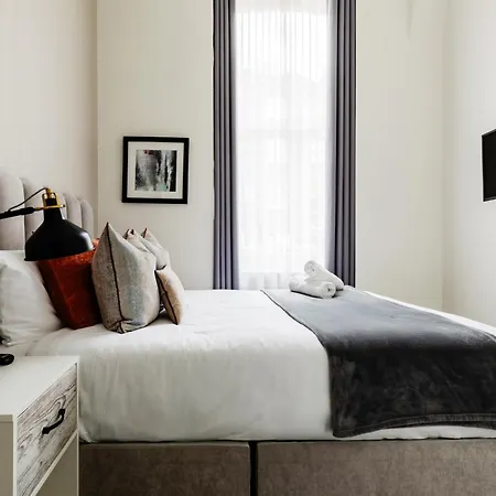 High Street Kensington Apartments-3