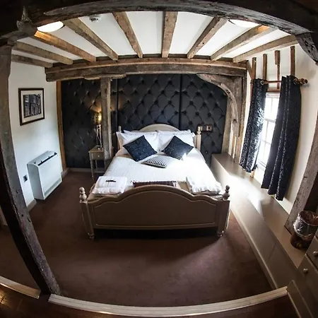 The Riverside Inn-3