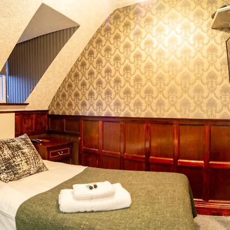 Quayside Hotel & Bar-3