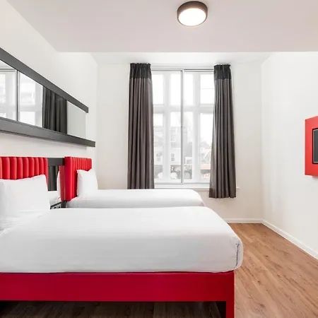Tune Hotel Liverpool-2