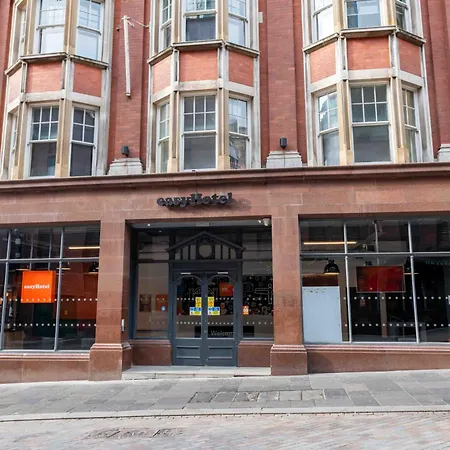 Easyhotel Newcastle-3