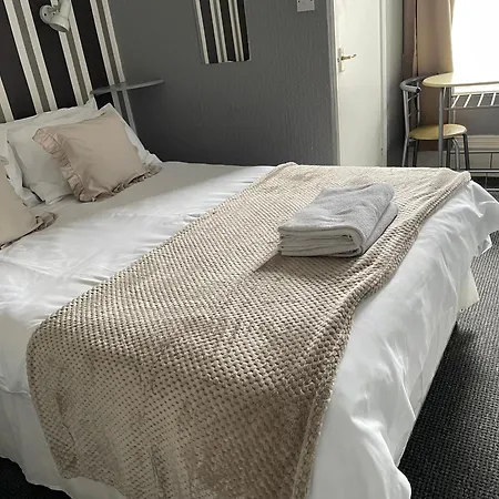 Somerville Hotel-3