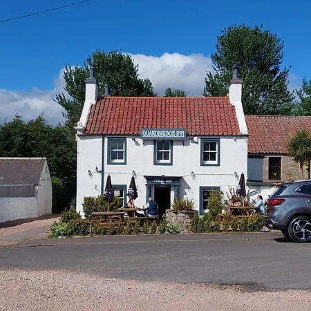Guardbridge Inn-2