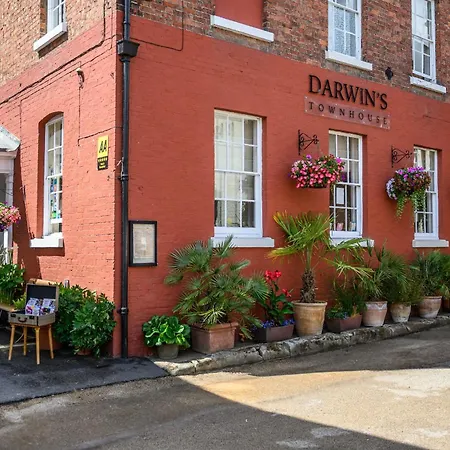 Darwins Townhouse-3
