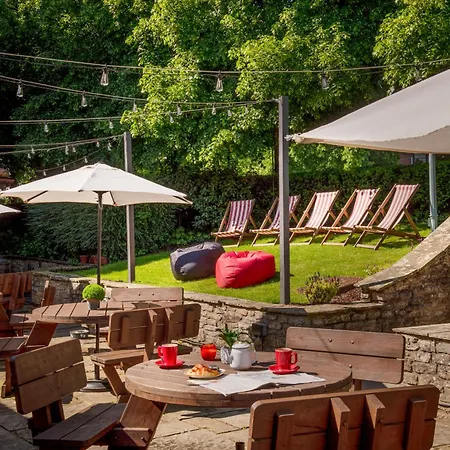 Lodge At Bristol-2