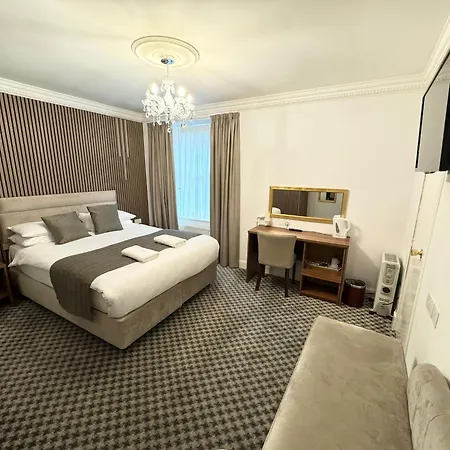 Sandyford Lodge-2