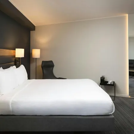 Moxy London Stratford-2