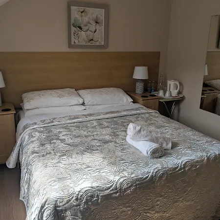 Tollyrose Country House-3