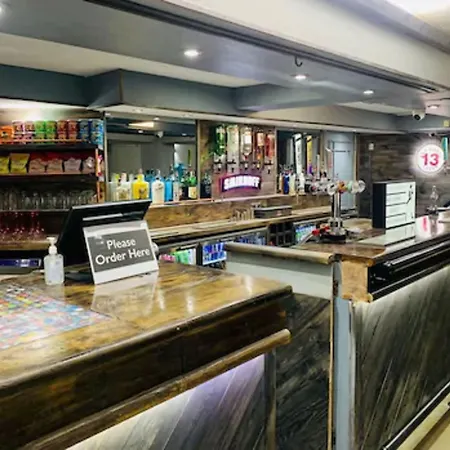 Fairways Lodge & Leisure Club-2