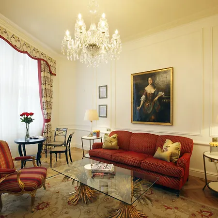 The Kensington Hotel-3