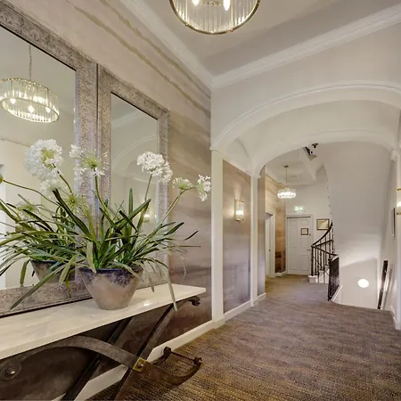 Albany Hotel-3