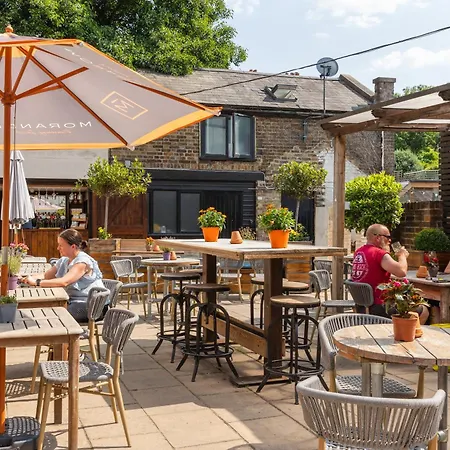 Dukes Head Hotel-2