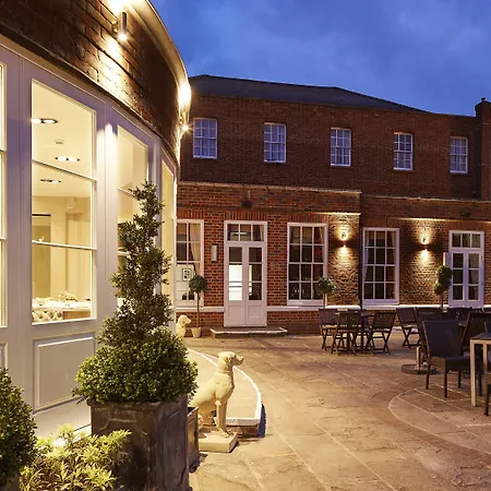 Sir Christopher Wren Hotel-2