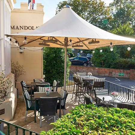Mandolay Hotel Guildford-3