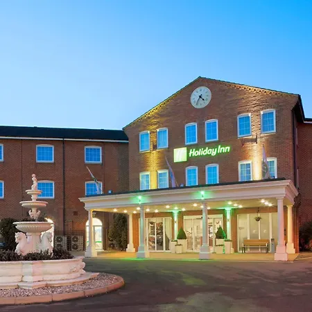 Holiday Inn Corby Kettering Hotel & Spa-3