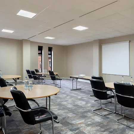 Delta Hotels By Marriott Northampton-3