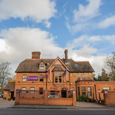 Harefield Manor Hotel-2