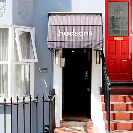 Hudsons-2