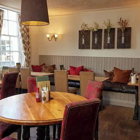 Lamb Hotel By Greene King Inns-2