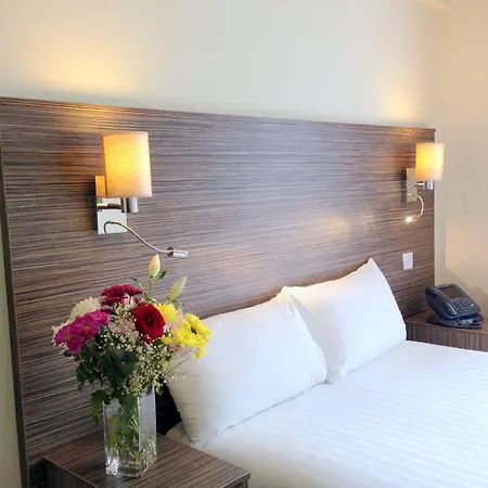 Ely House Hotel-3