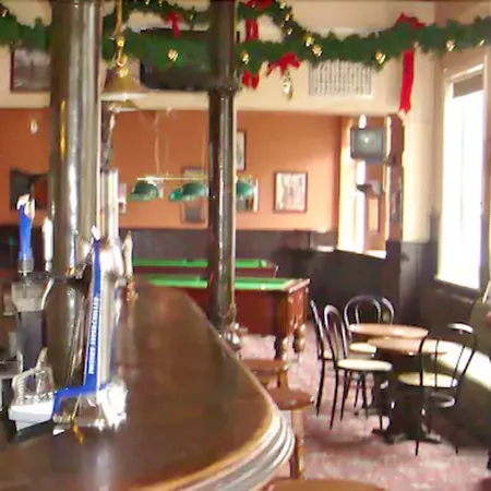 Forest Gate Hotel - Free Parking Limited Spaces-3