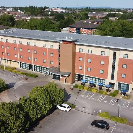 Ramada Plaza Wrexham-3