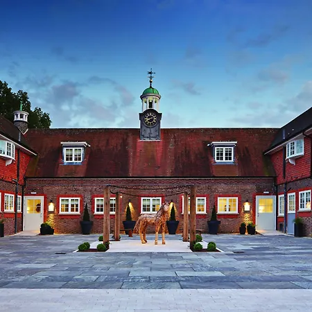 Barnett Hill Hotel-3