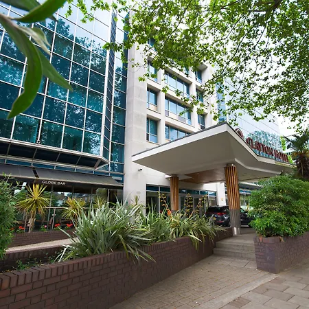 Clayton Hotel Chiswick-3