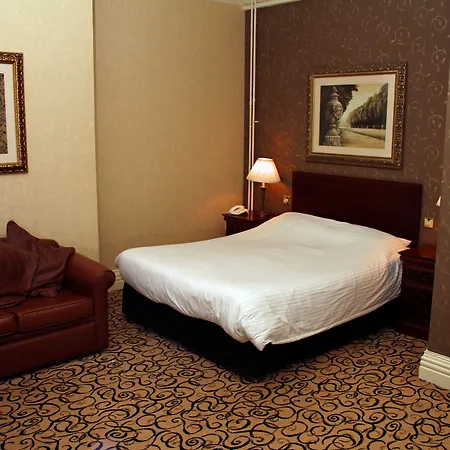 The Orwell Hotel-2