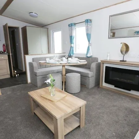 Appletree Holiday Park By Away Resorts-2