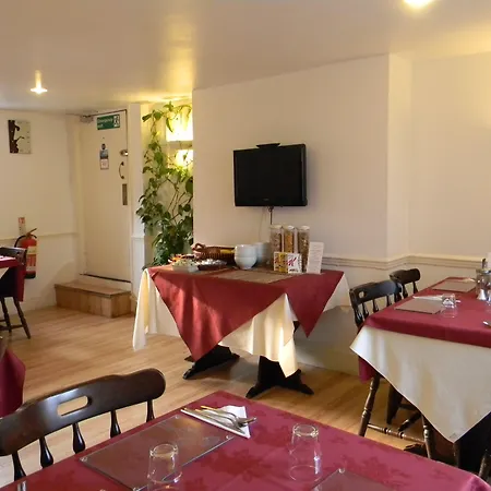Crown Lodge Guest House-3