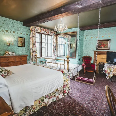 Hundred House Hotel-3