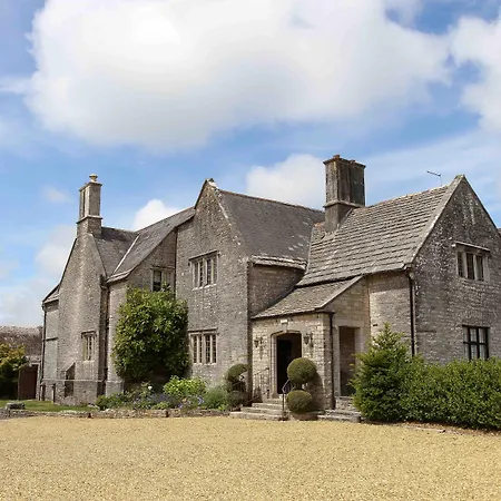Mortons Manor-2