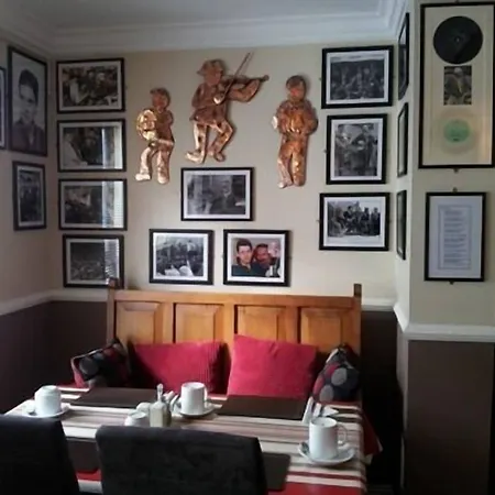 Abbey Bed And Breakfast-2