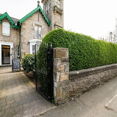 Victoria Park House-2