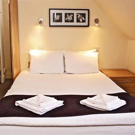 Central Hotel Golders Green-3