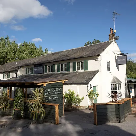 The Queen'S Arms-3