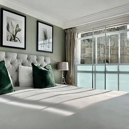 The Abbey Hotel-3