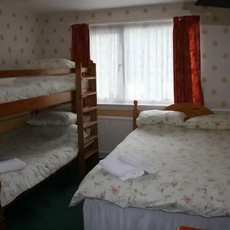 Glenview Guest House-3