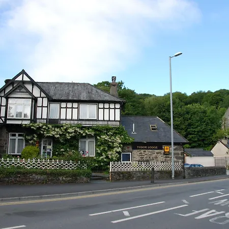 Tudor Lodge-2