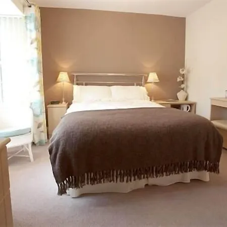 Blossom House Bed & Breakfast-3